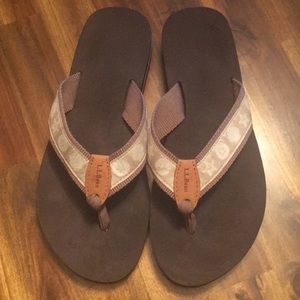 L.L. Bran flip flops